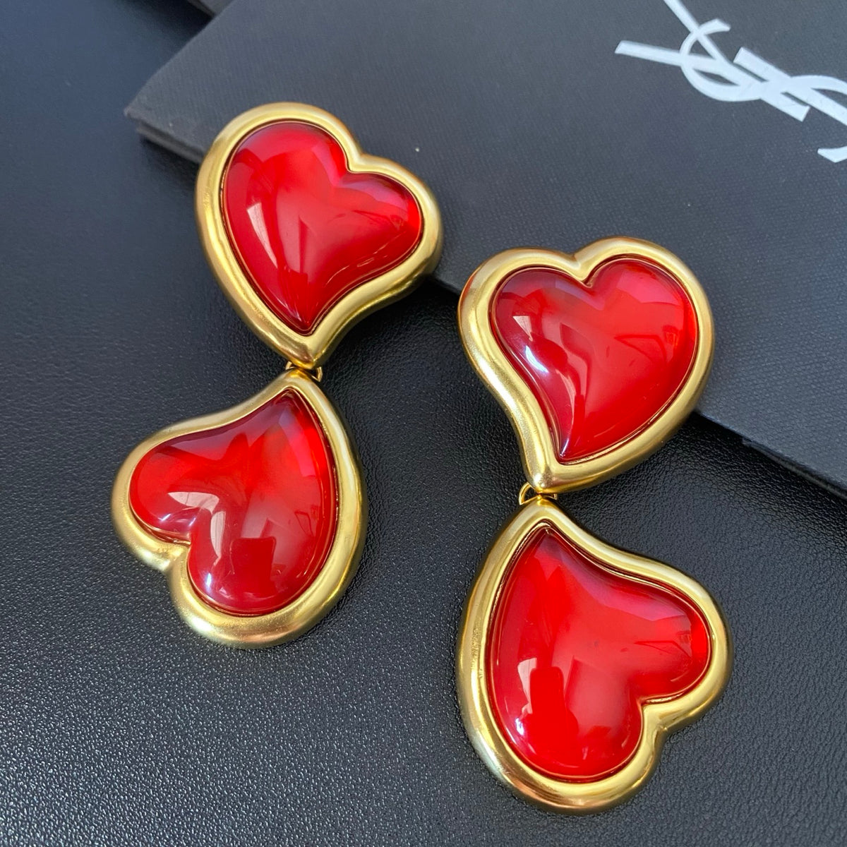Saint Laurent Gold-Tone Red Resin Double-Heart Drop Earrings - album image 5