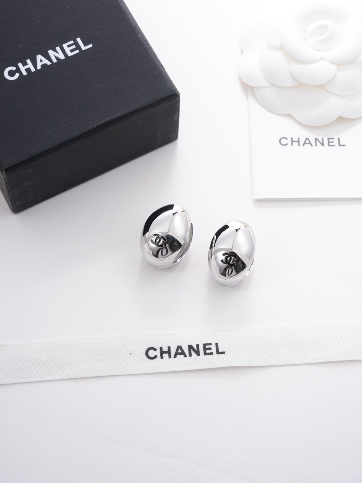 Chanel Silver-Tone Domed Stud Earrings - album image 5