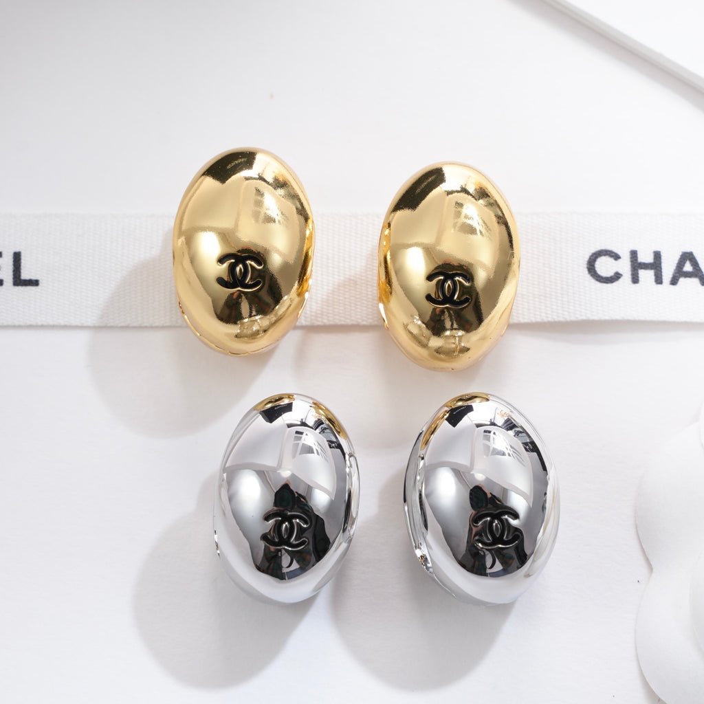 Chanel Silver-Tone Domed Stud Earrings - album image 8