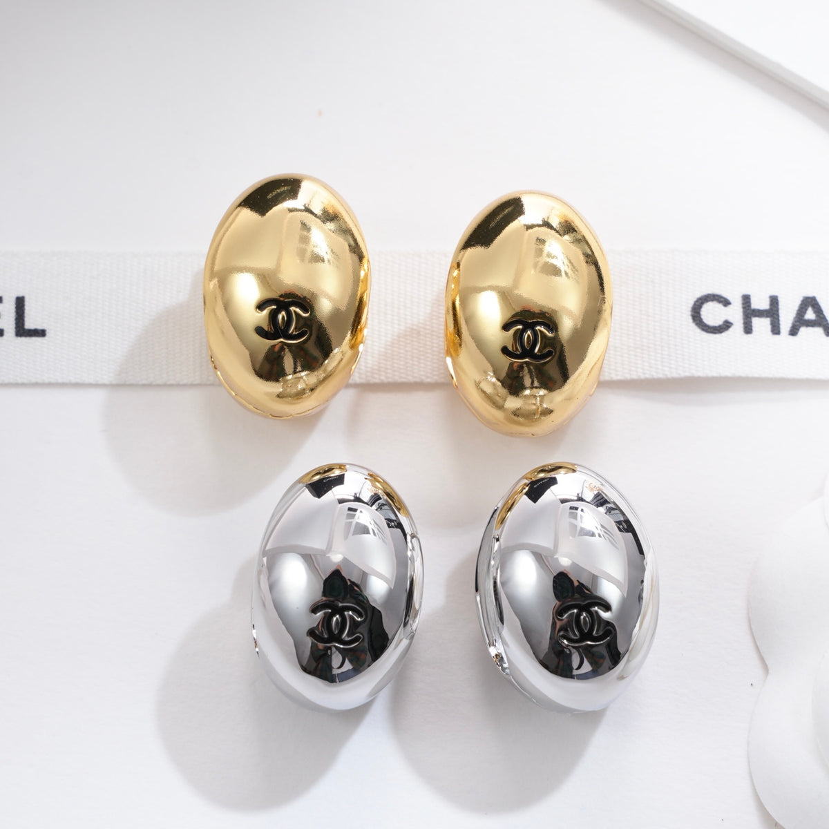 Chanel Silver-Tone Domed Stud Earrings - album image 8