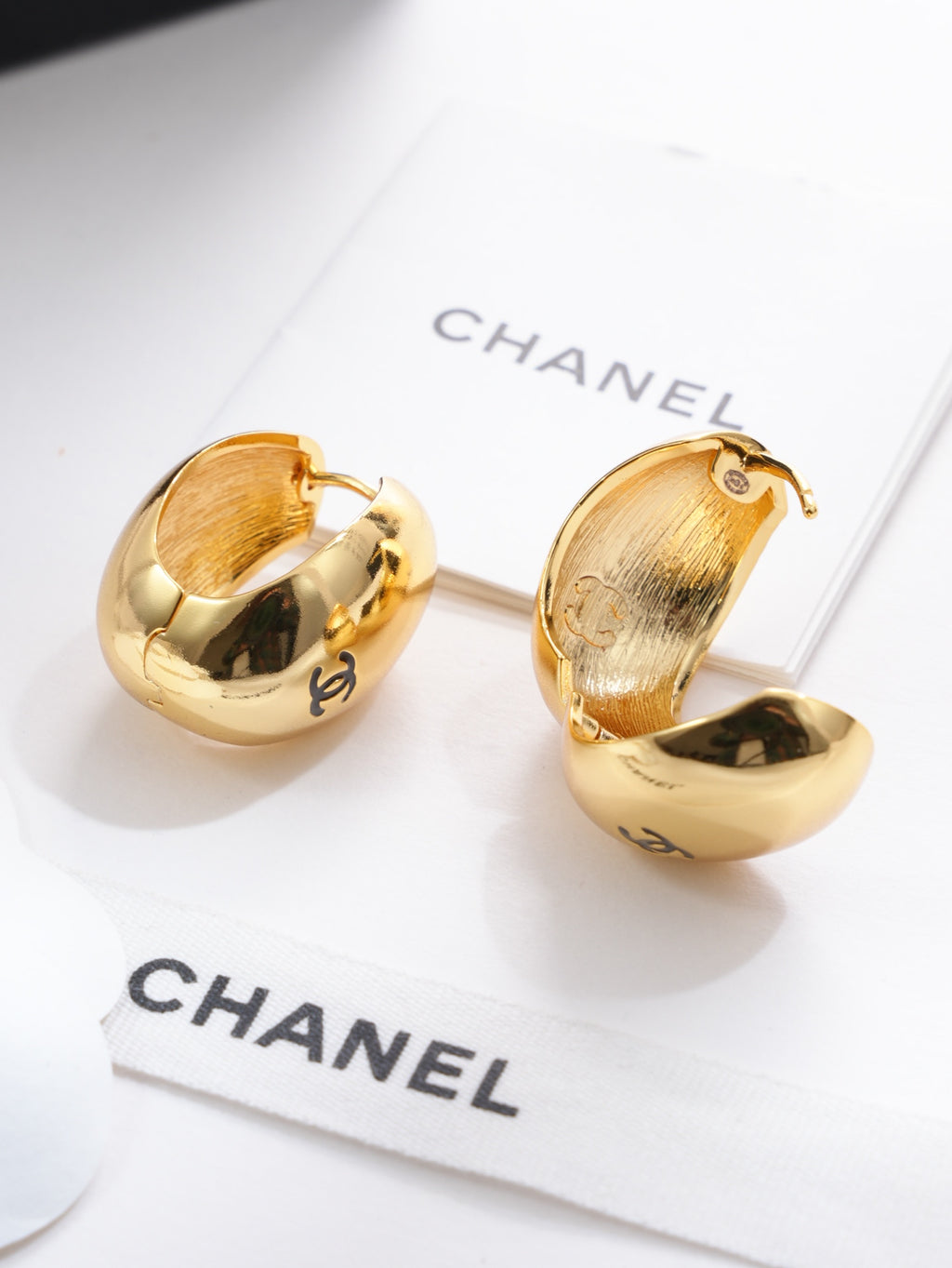 Chanel Silver-Tone Domed Stud Earrings - album image 7