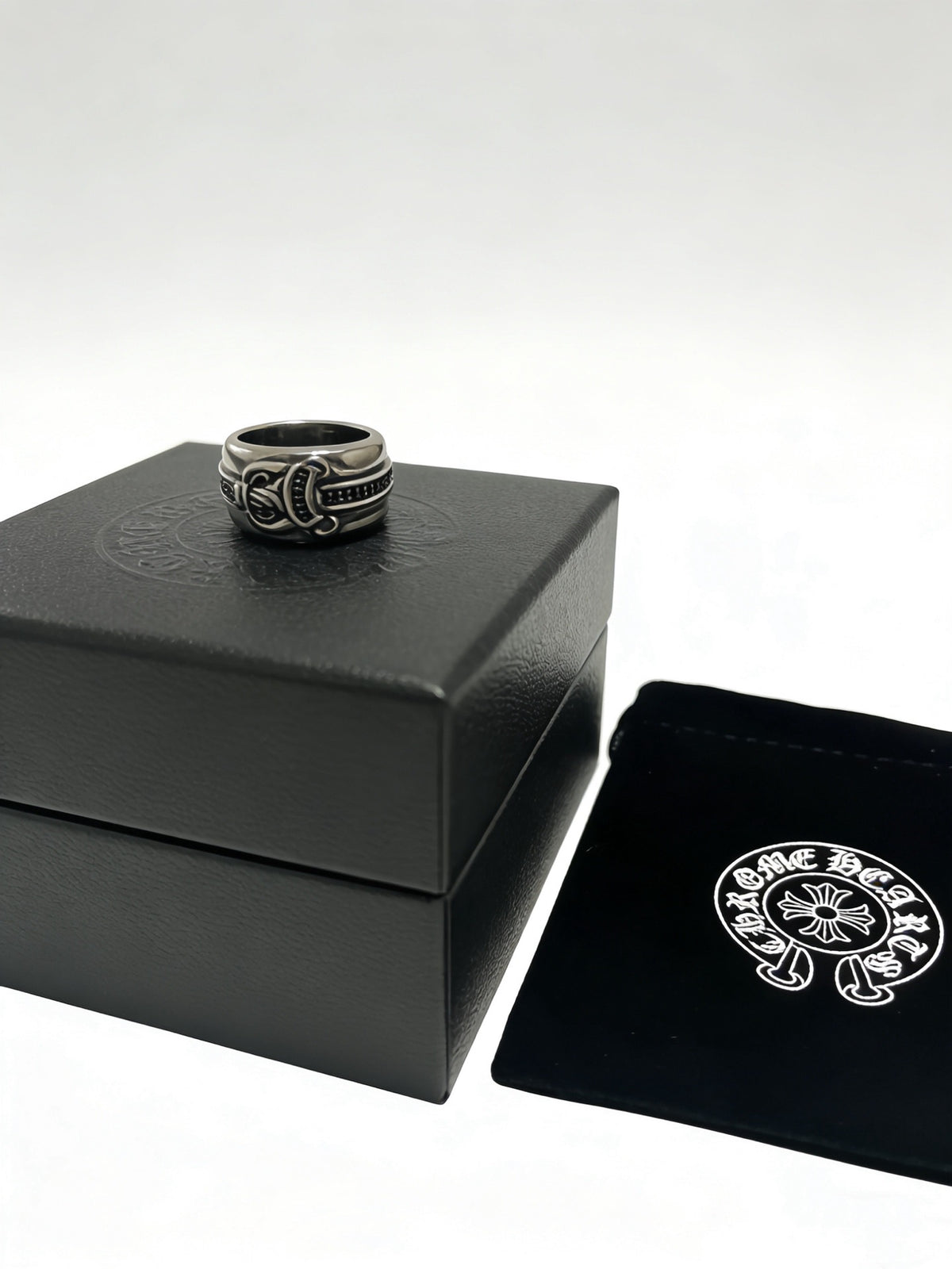 Chrome Hearts Cross Ring - album image 3