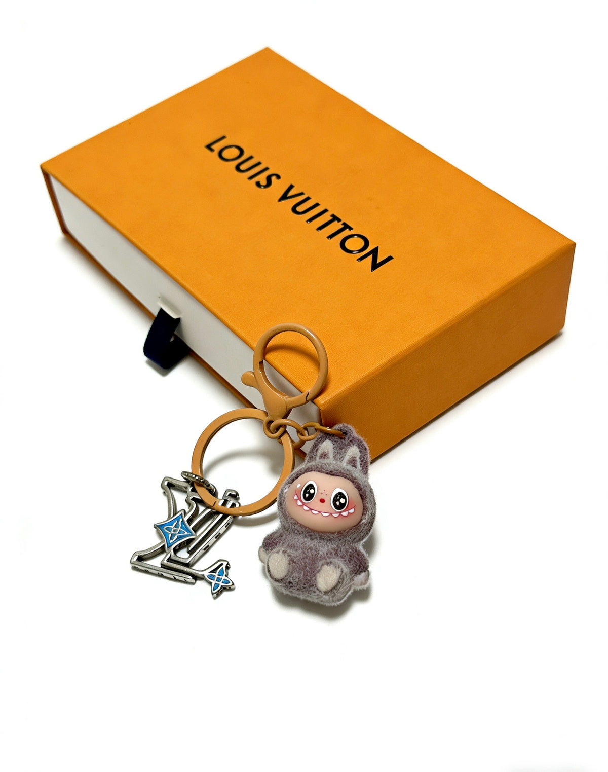 Louis Vuitton Gray Character Keychain with Ring and Flower Charm - album image 3