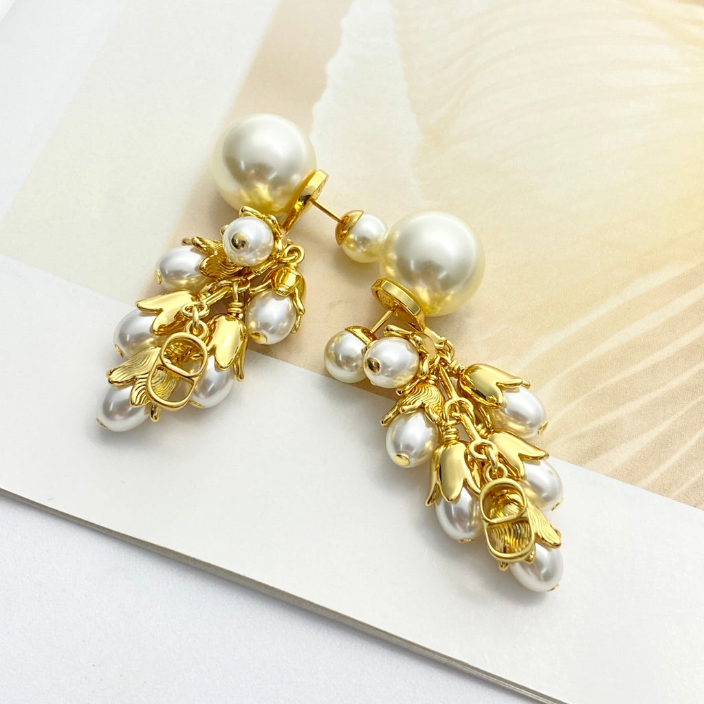 Dior Tribales Grape-Cluster Pearl-Look Earrings - product image 6