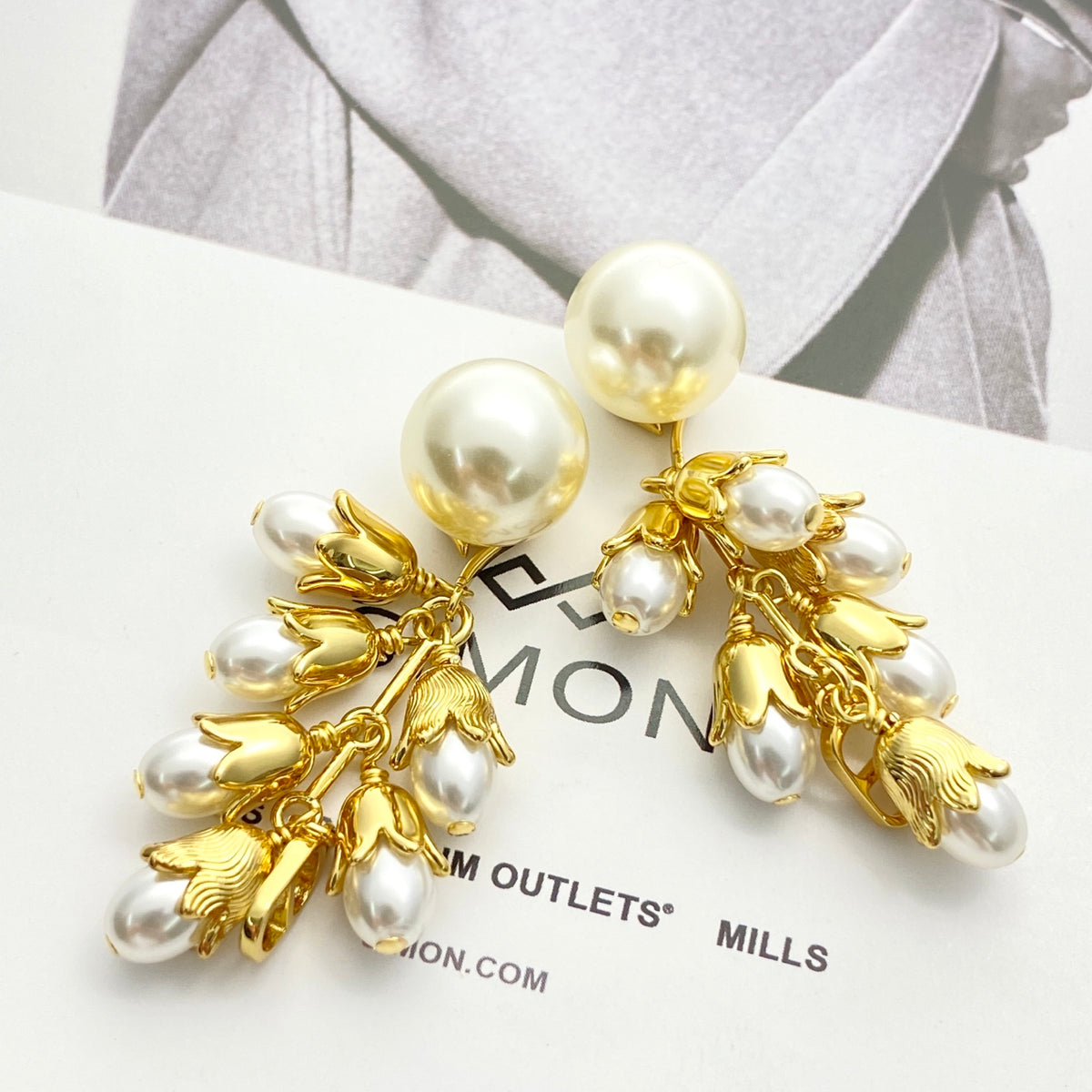 Dior Tribales Grape-Cluster Pearl-Look Earrings - product image 4