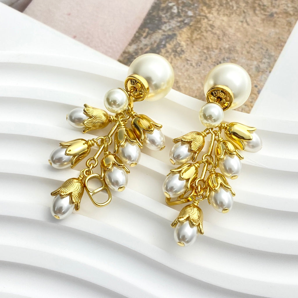 Dior Tribales Grape-Cluster Pearl-Look Earrings - product image 5