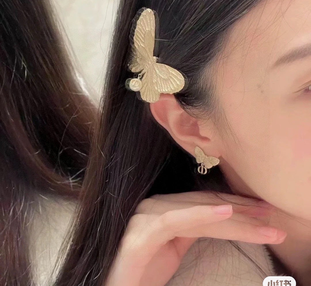 Dior Asymmetric Butterfly Earrings - product image 5