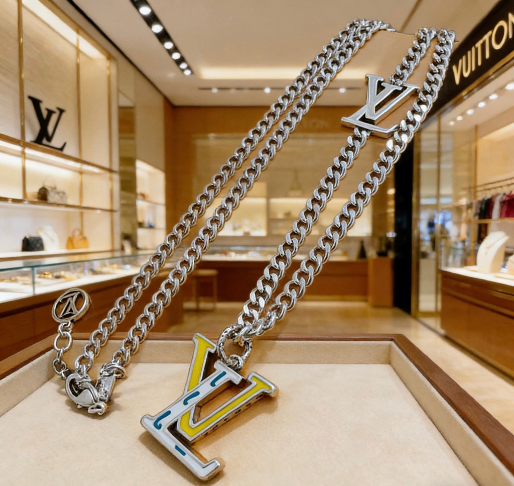 Louis Vuitton Silver-Tone Antiqued Chain Necklace - album image 2