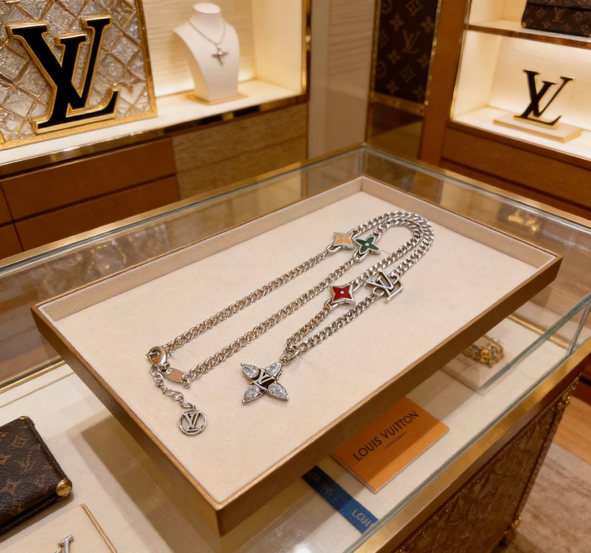 Louis Vuitton Silver-Tone Antiqued Chain Necklace - album image 8
