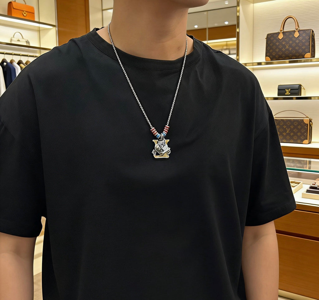 Louis Vuitton Silver-Tone Antiqued Chain Necklace - album image 8