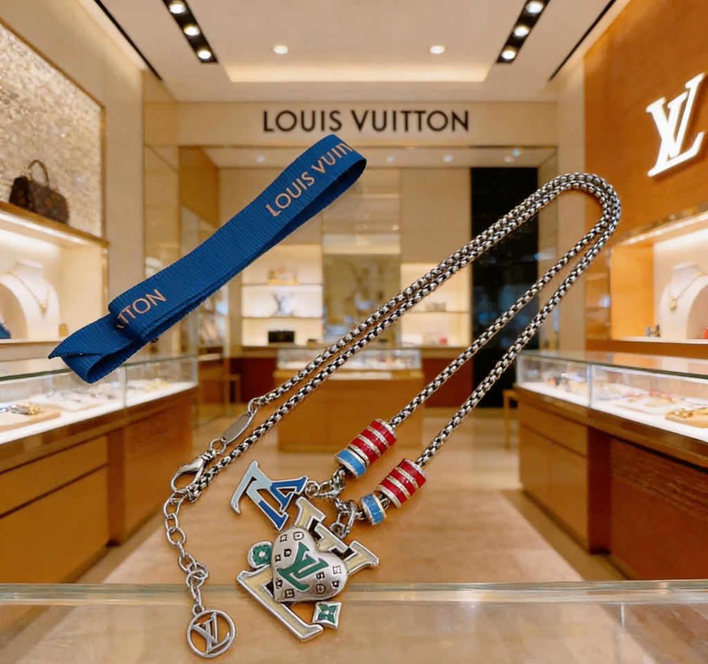 Louis Vuitton Silver-Tone Antiqued Chain Necklace - album image 6