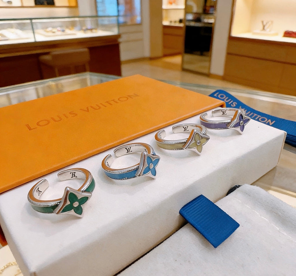 Louis Vuitton Silver-Tone Antiqued Ring - album image 2