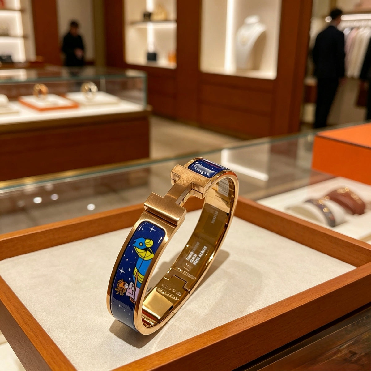 Hermès Gold-Tone Blue Printed H-Clasp Bangle - album image 7