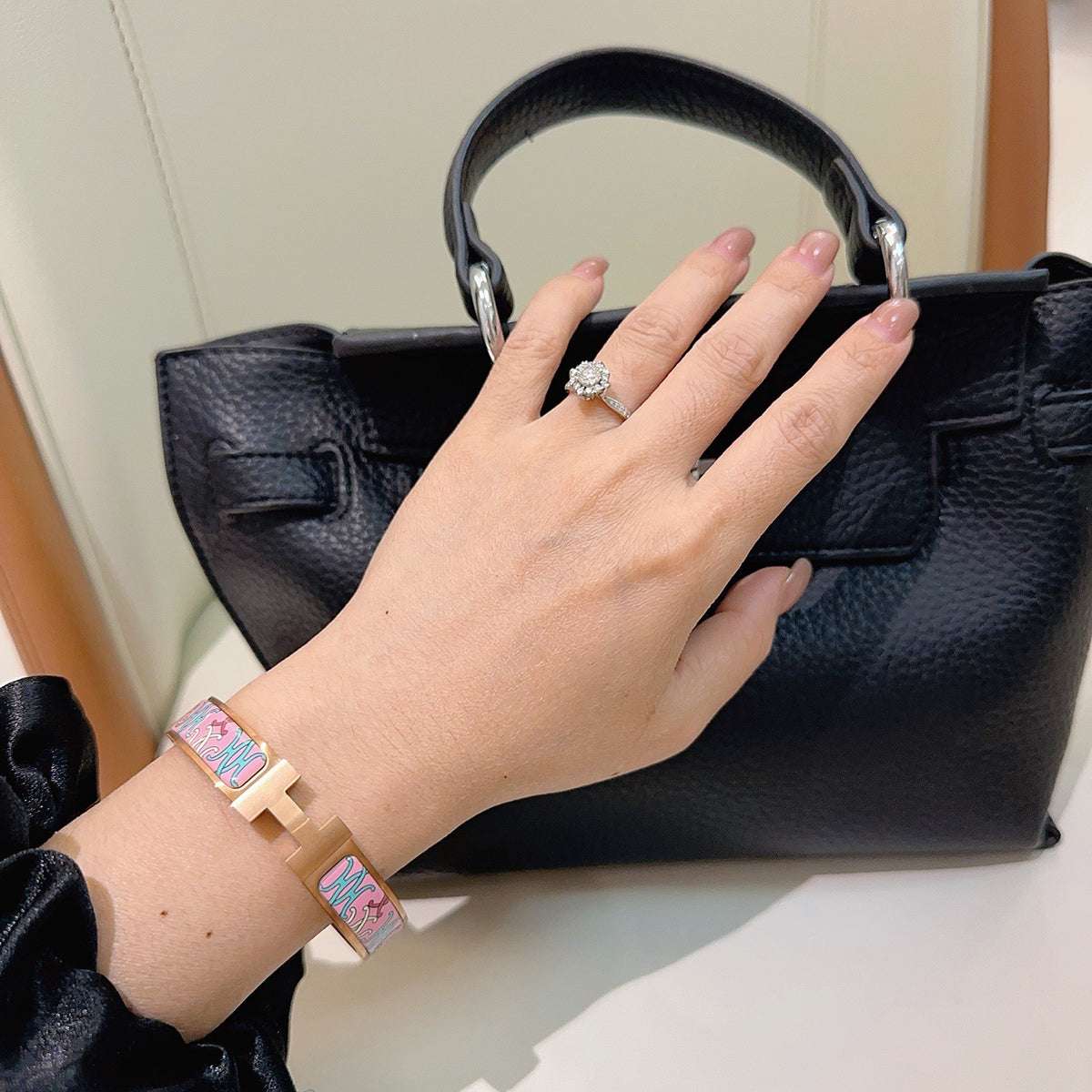 Hermès Gold-Tone Floral Enamel Bangle - album image 6