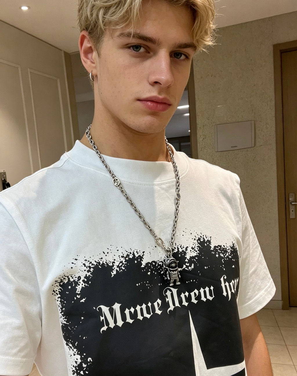 Gucci Anger Forest Interlocking G Pendant Antiqued Chain Necklace - album image 3