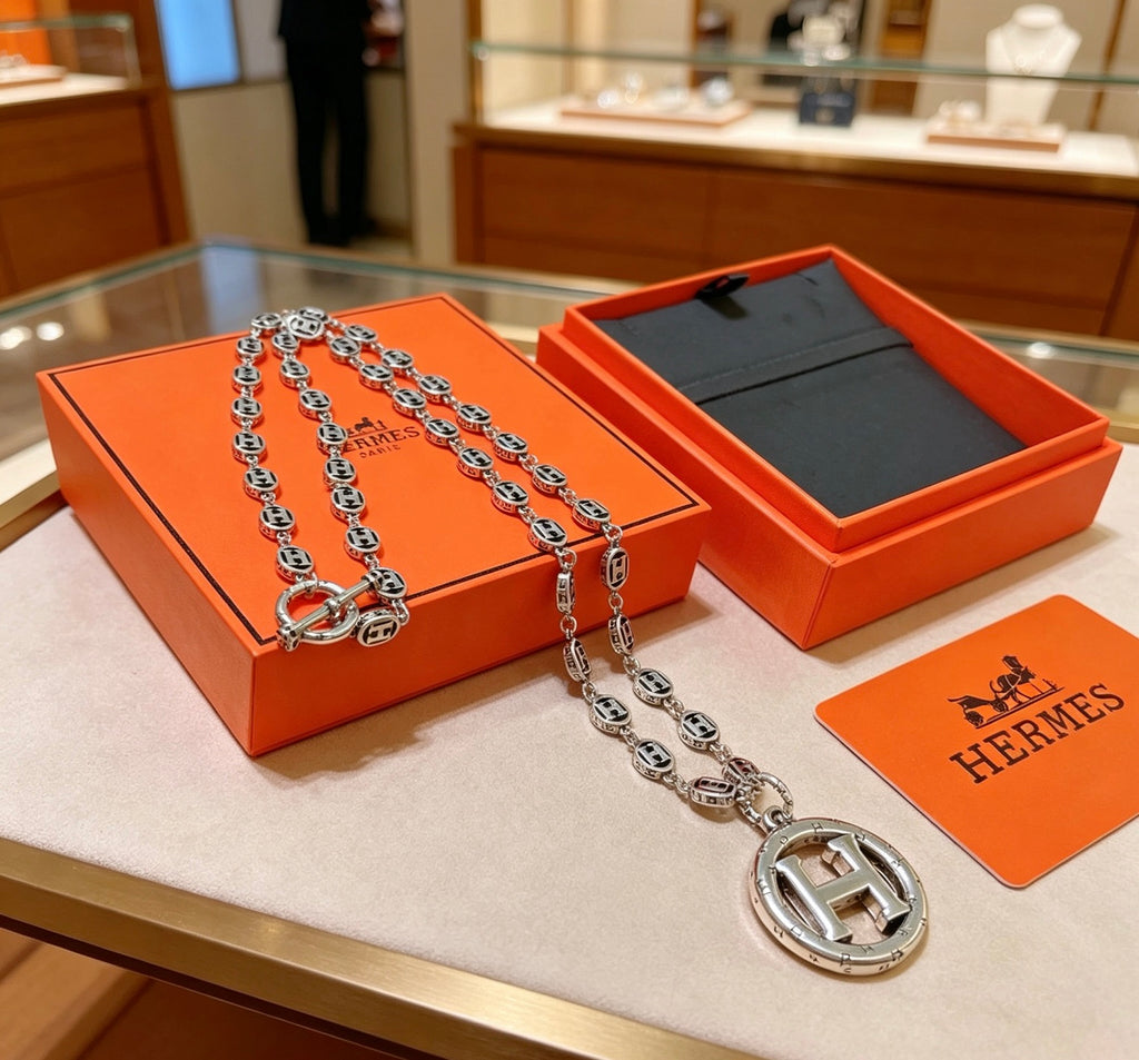 Hermès Silver-Tone Round H Disc Necklace - album image 5