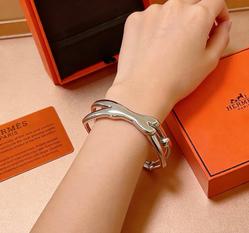 Hermès Silver-Tone Open Anchor Cuff Bangle - album image 6