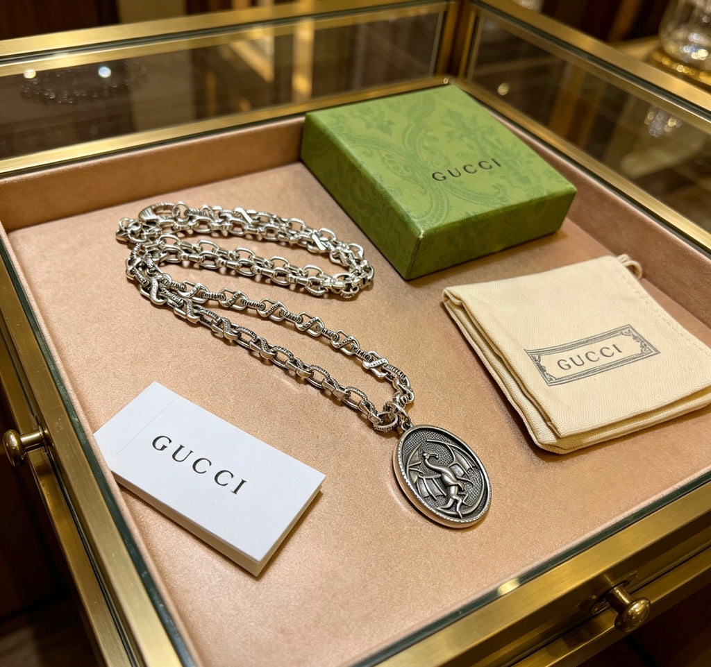 Gucci Anger Forest Interlocking G Antiqued Chain Necklace - album image 2