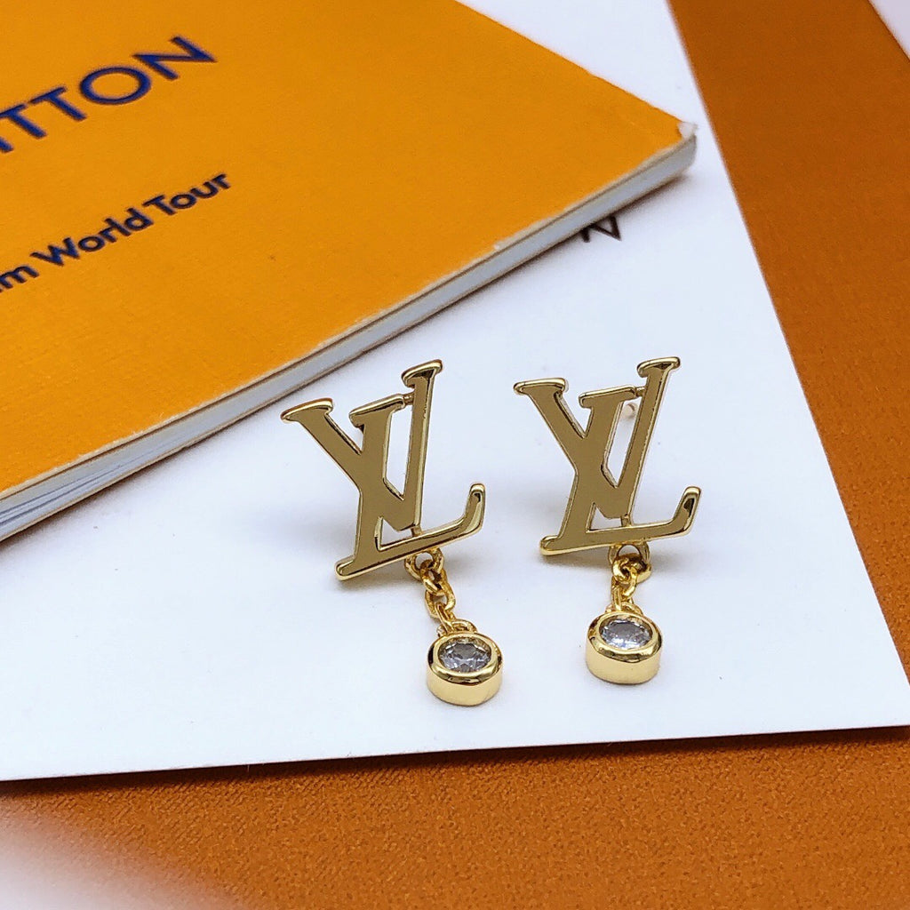 Louis Vuitton LV Letter Tassel Polished Earrings - album image 6