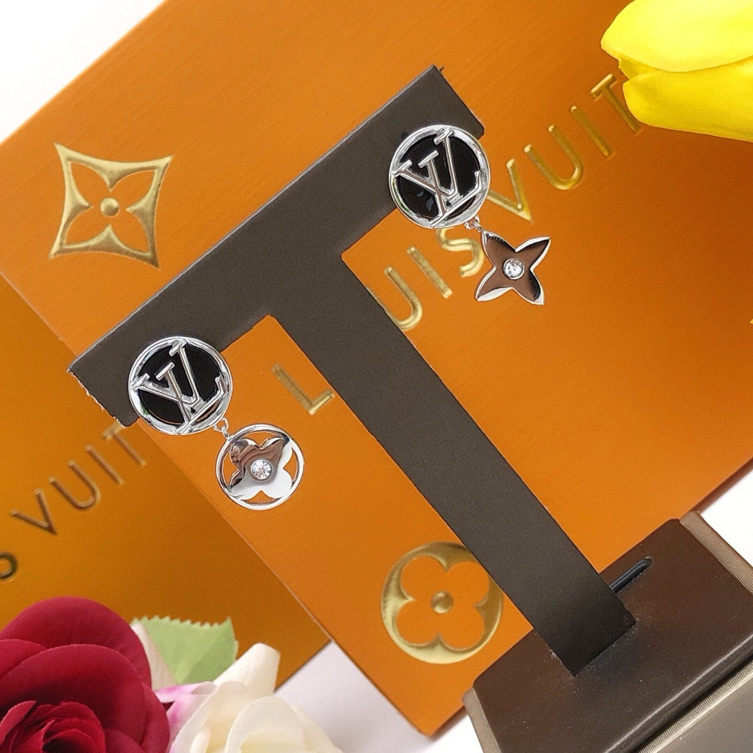 Louis Vuitton Black Circular Earrings - album image 5