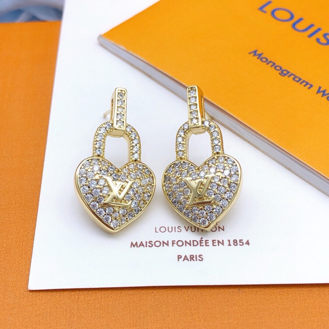 Louis Vuitton Heart Earrings - album image 8