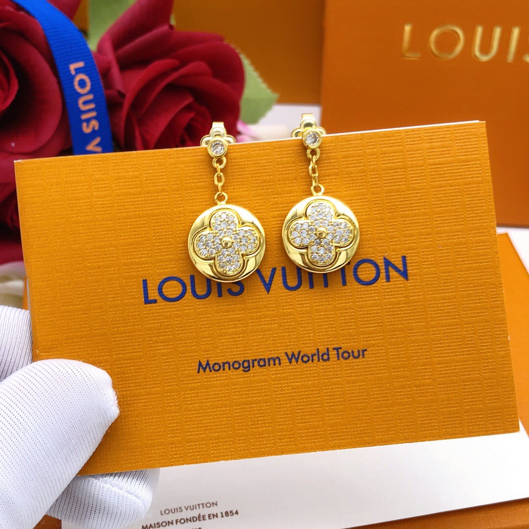 Louis Vuitton Circular Tassel Earrings - album image 7