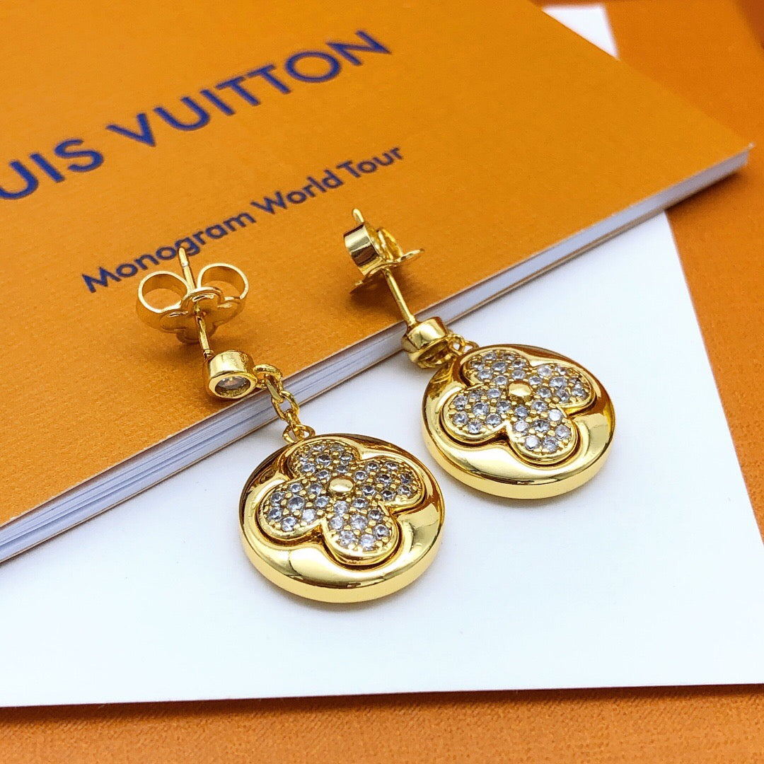 Louis Vuitton Circular Tassel Earrings - album image 5