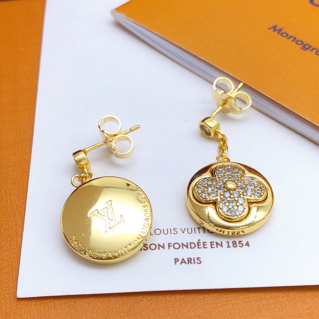 Louis Vuitton Circular Tassel Earrings - album image 2