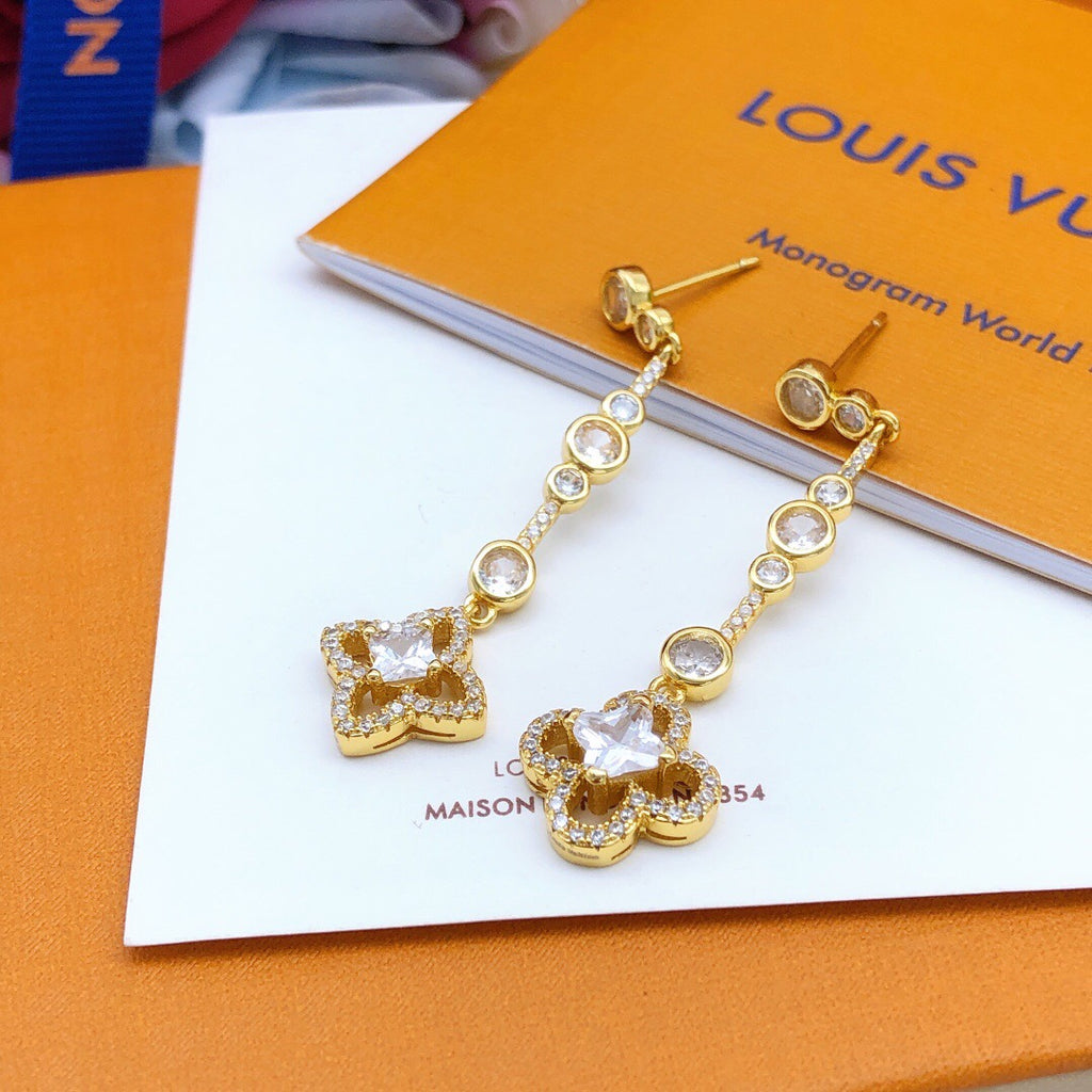 Louis Vuitton Tassel Earrings - album image 4
