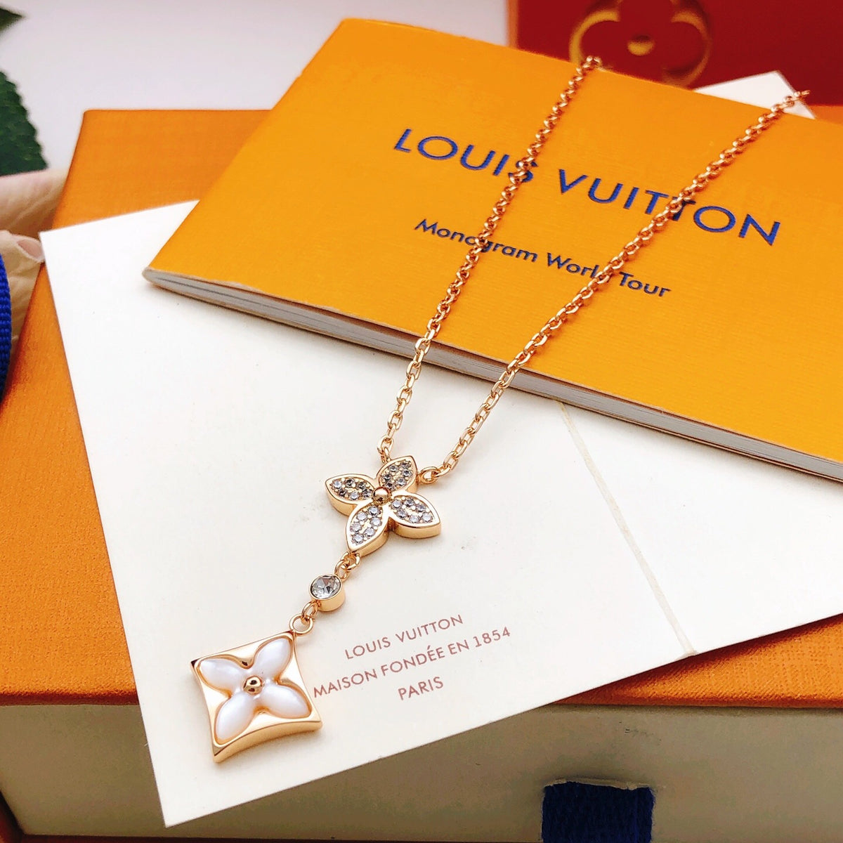 Louis Vuitton Rose Gold-Tone White Mother-of-Pearl Tassel Necklace - album image 4