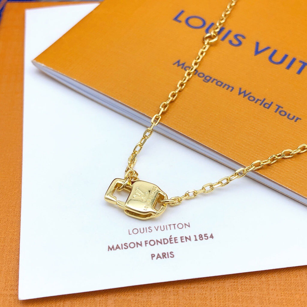 Louis Vuitton White Mother-of-Pearl Monogram Necklace - album image 5