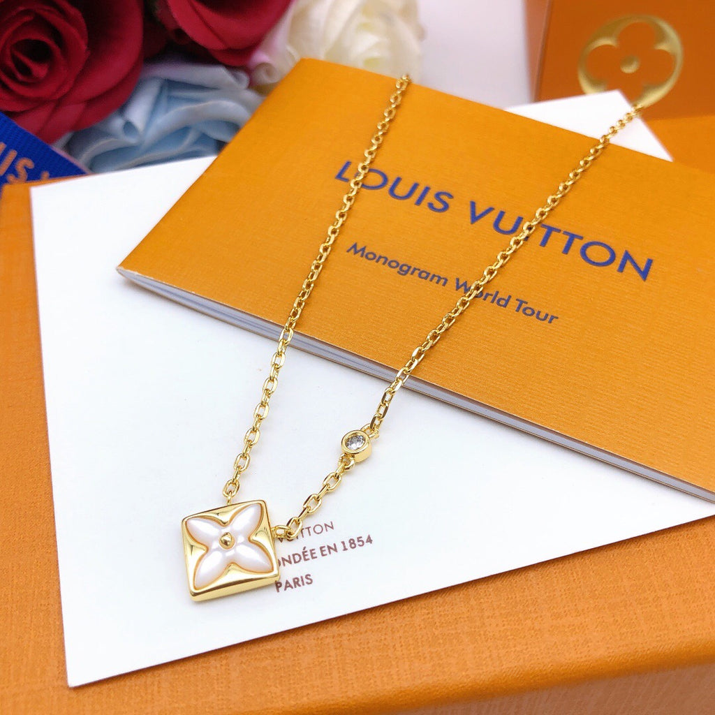 Louis Vuitton White Mother-of-Pearl Monogram Necklace - album image 2