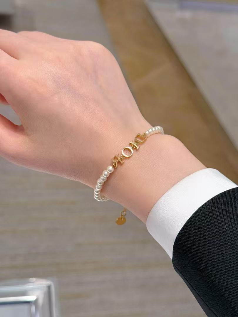 Dior J'Adior Pearl-Look Letter Bracelet - product image 2