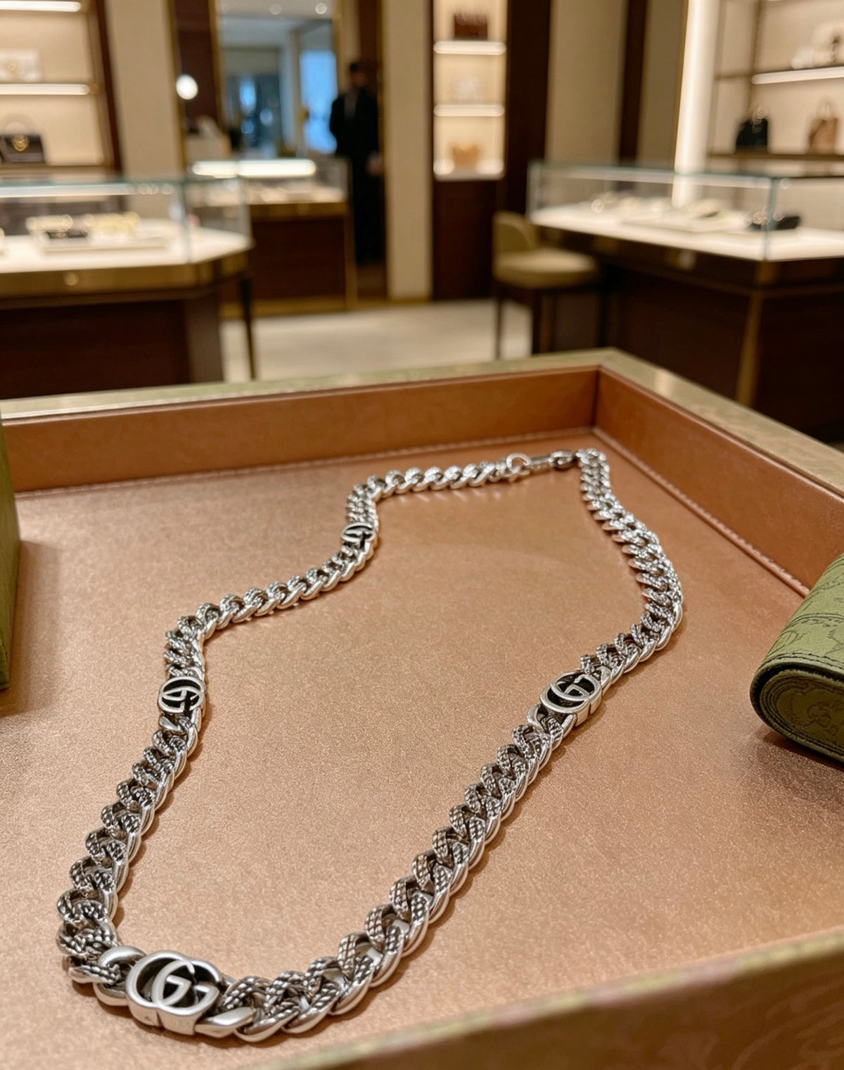 Gucci Anger Forest Interlocking G Antiqued Chain Necklace - album image 5