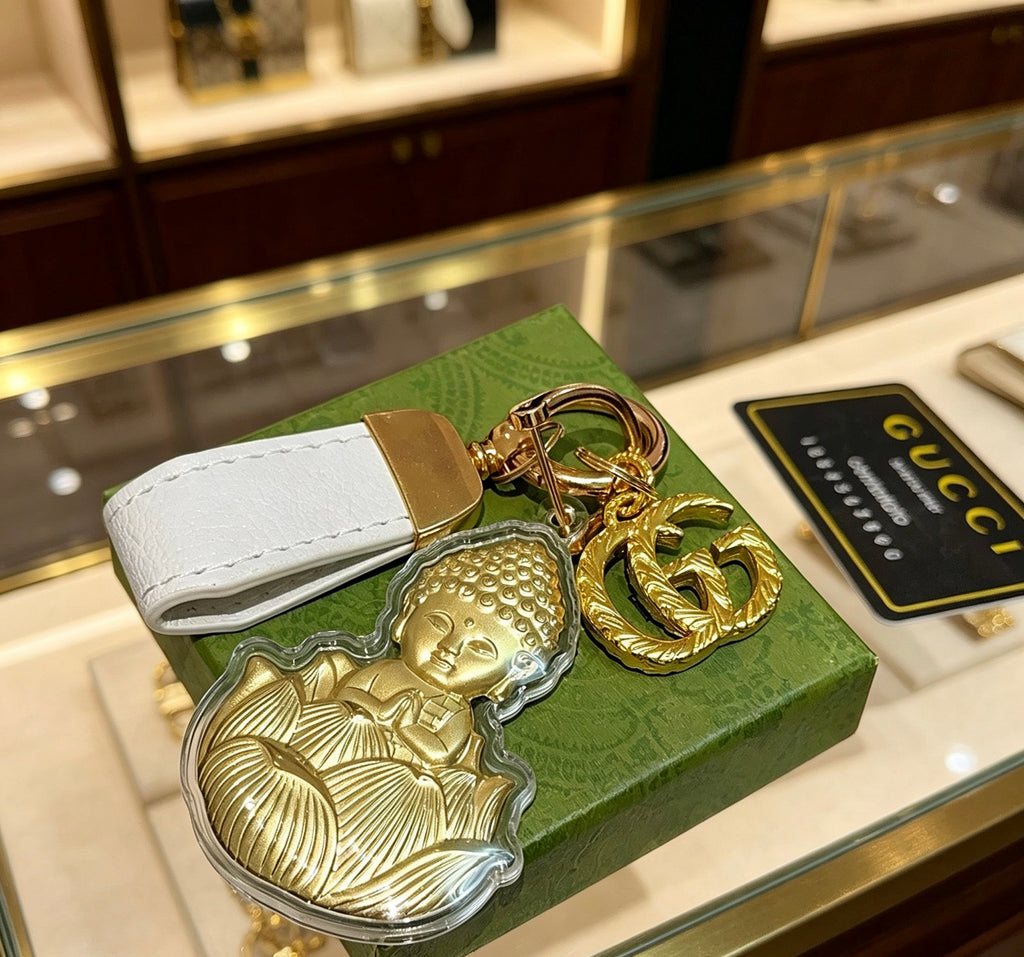 Gucci Anger Forest Interlocking G Key Keychain - album image 3