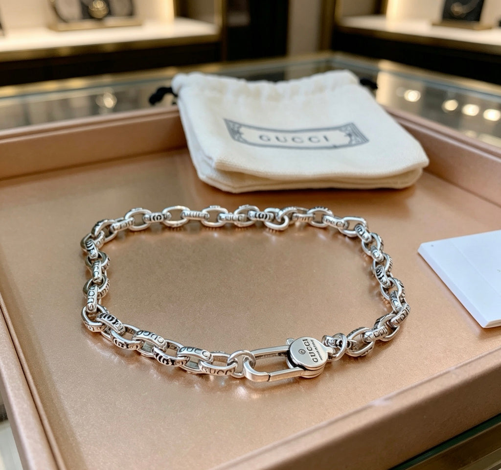 Gucci Anger Forest Interlocking G Antiqued Chain Bracelet - album image 2