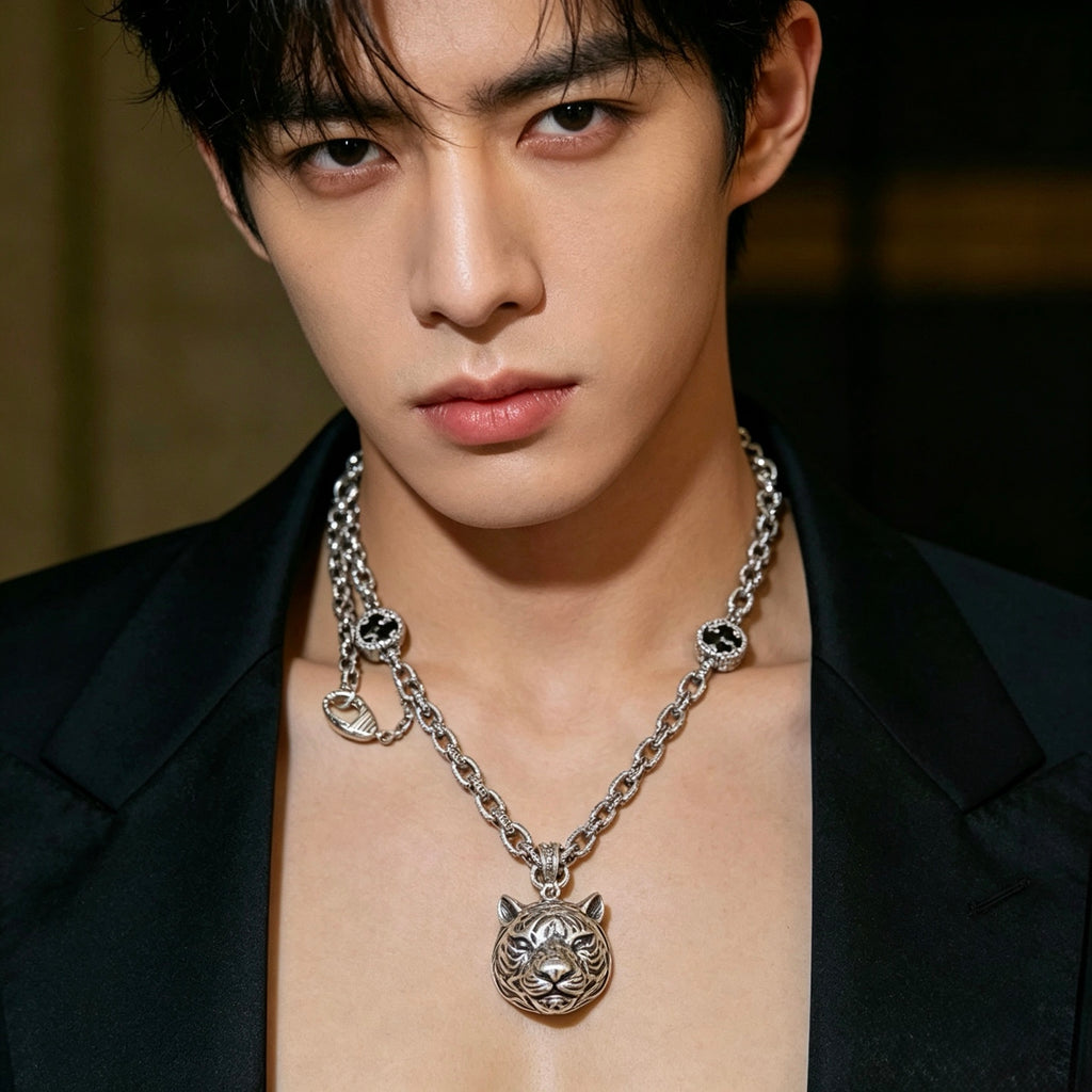 Gucci Anger Forest Interlocking G Antique Silver-Tone Silver-Tone Antiqued Chain Necklace - album image 3