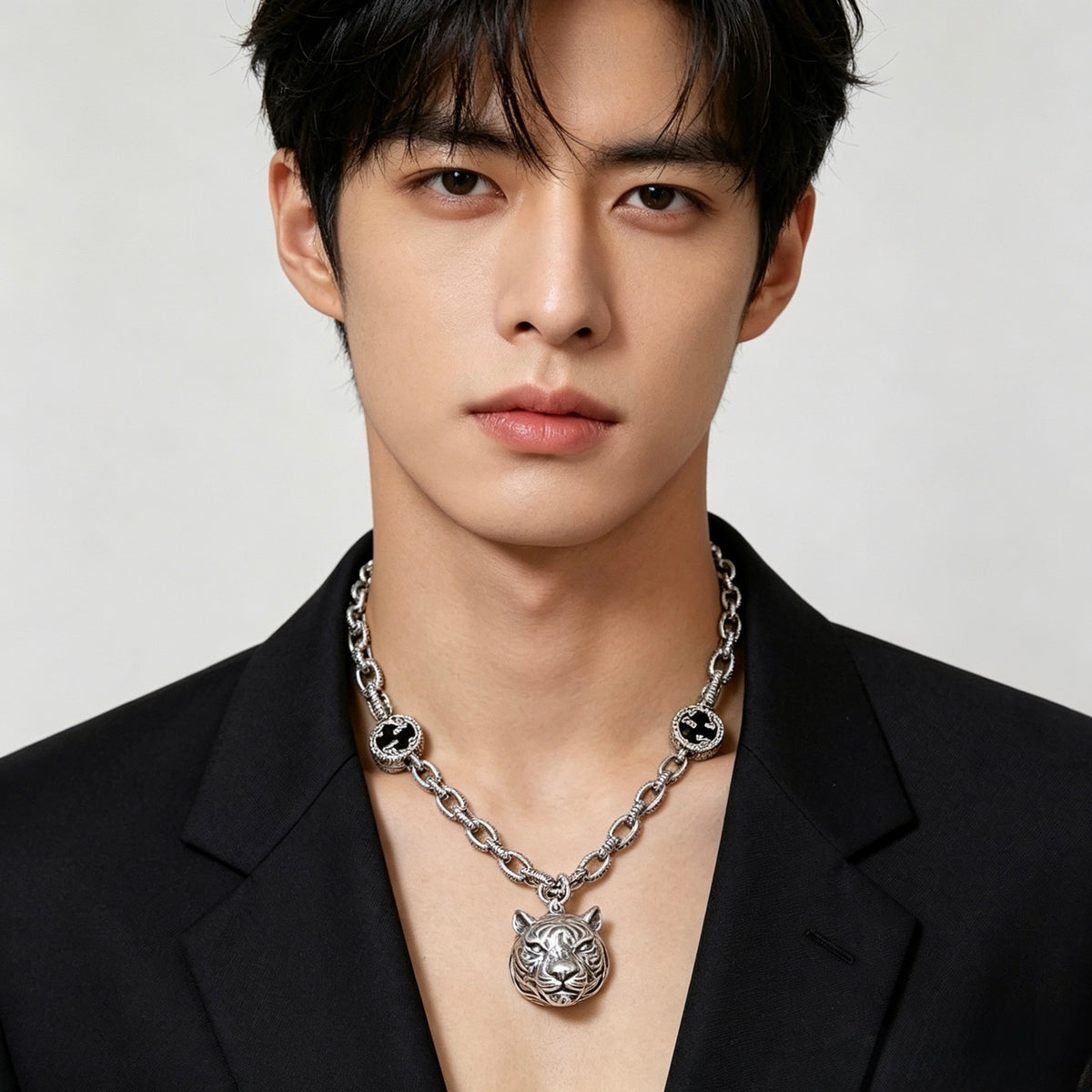 Gucci Anger Forest Interlocking G Antique Silver-Tone Silver-Tone Antiqued Chain Necklace - album image 8