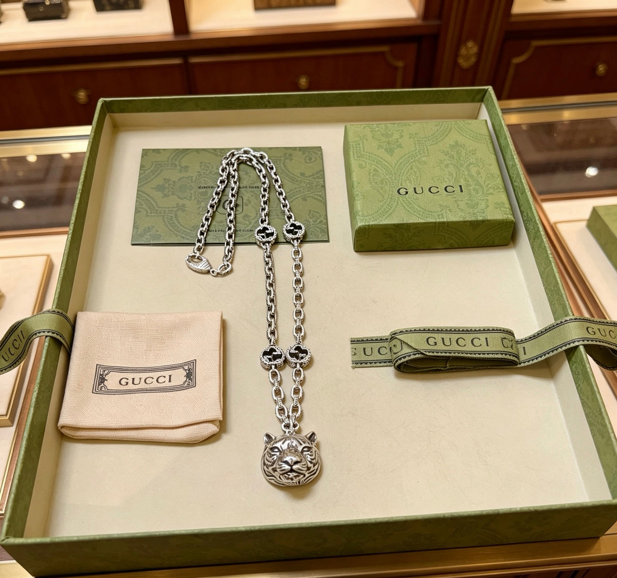 Gucci Anger Forest Interlocking G Antique Silver-Tone Silver-Tone Antiqued Chain Necklace - album image 7