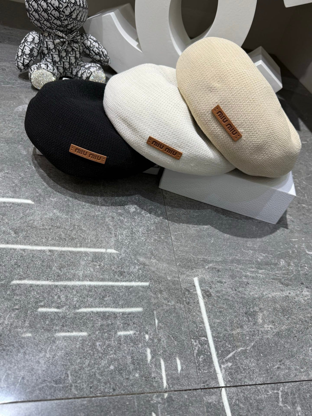 Miu Miu Beret - image 9