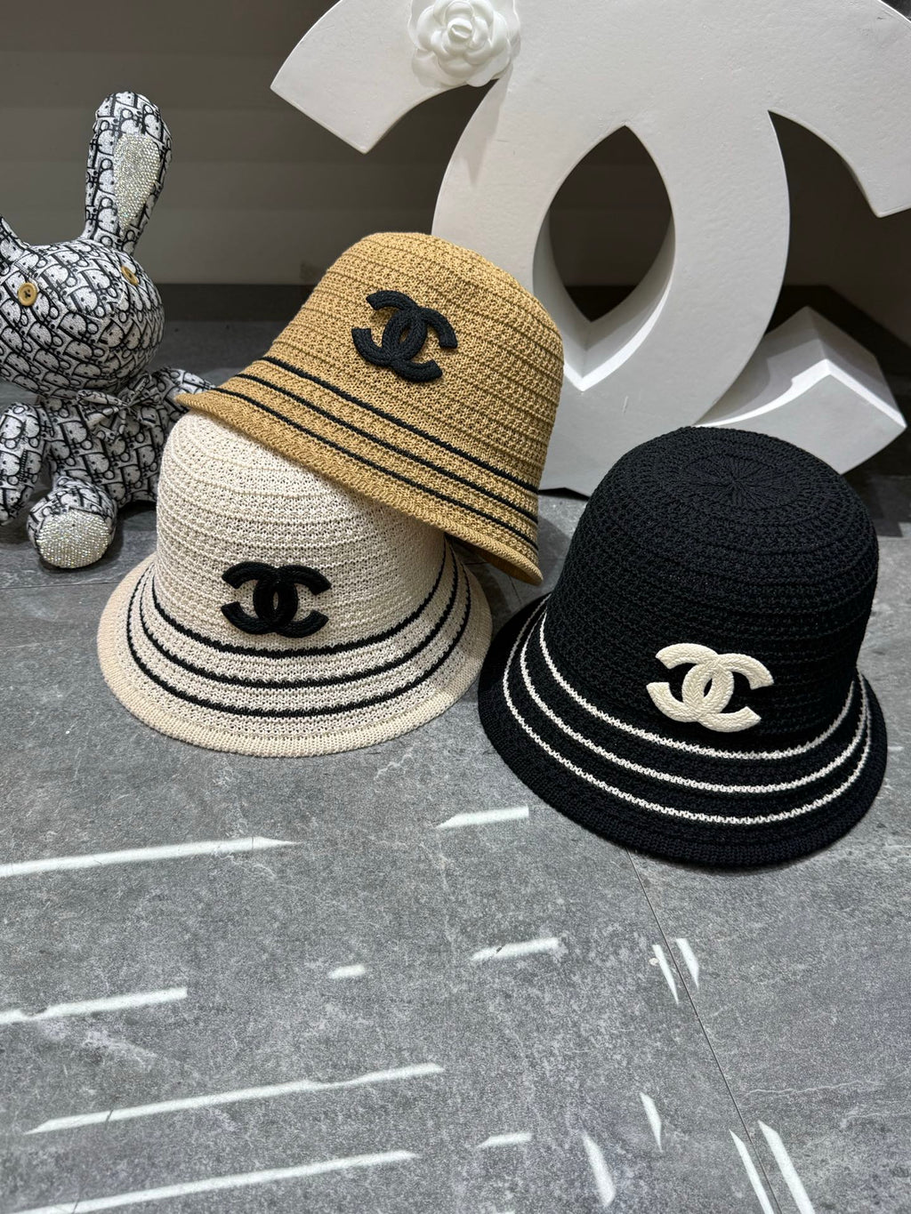 Chanel Knit Bucket Hat - image 4