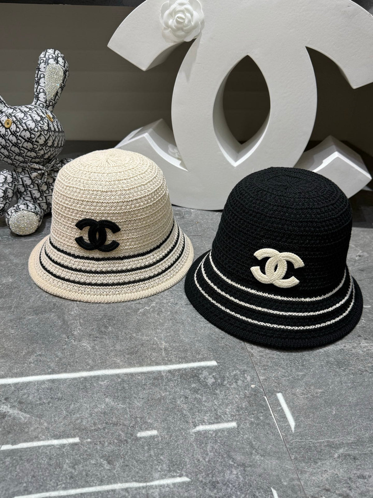 Chanel Knit Bucket Hat - image 6