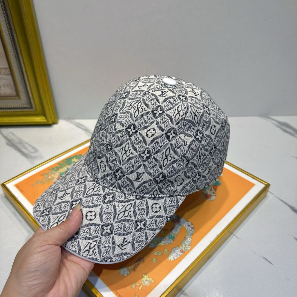 Louis Vuitton Baseball Cap - image 6