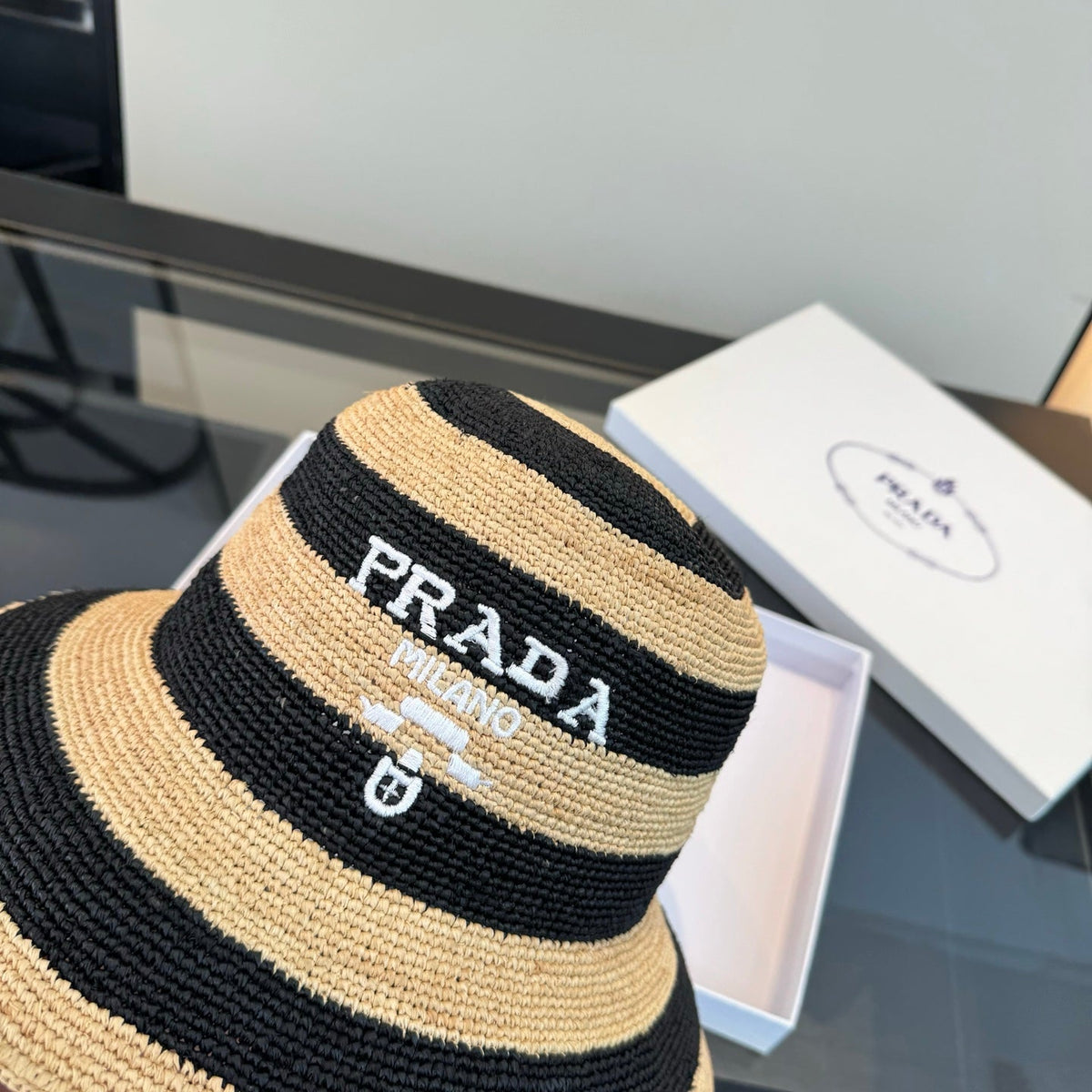 Prada Embroidered Bucket Hat - image 6