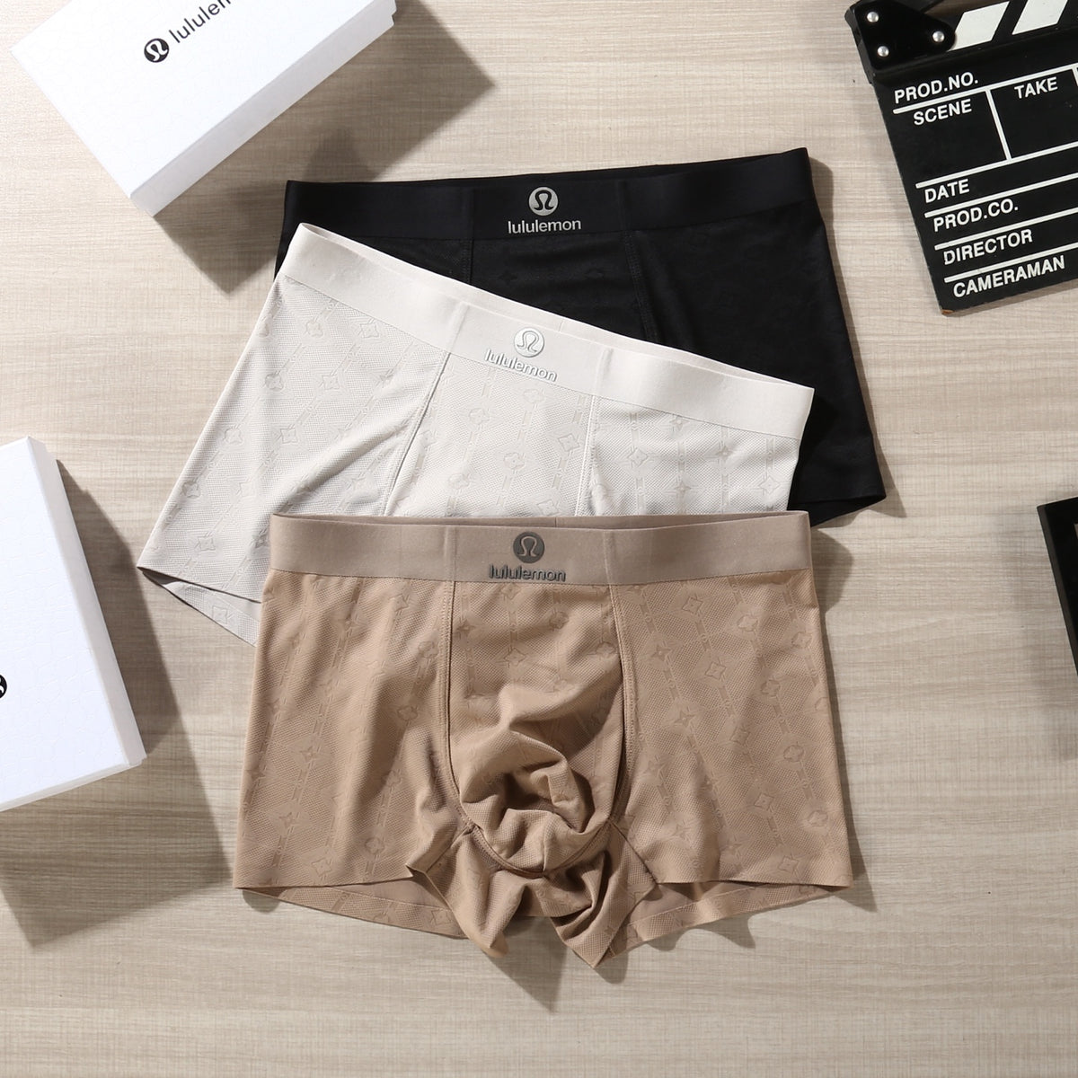 Lululemon taupe contrast waist boxer briefs - view 4