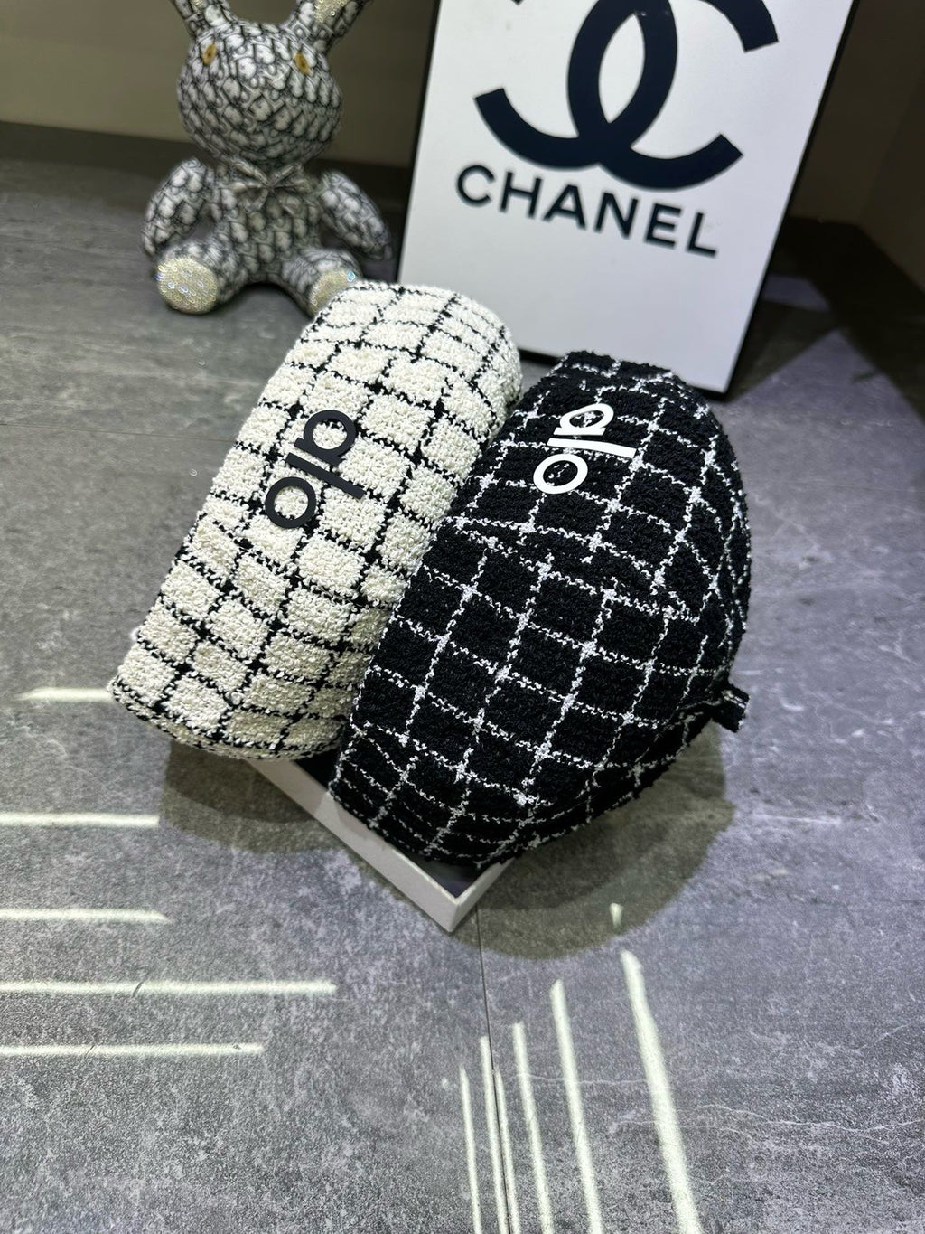 Alo Beret - image 6