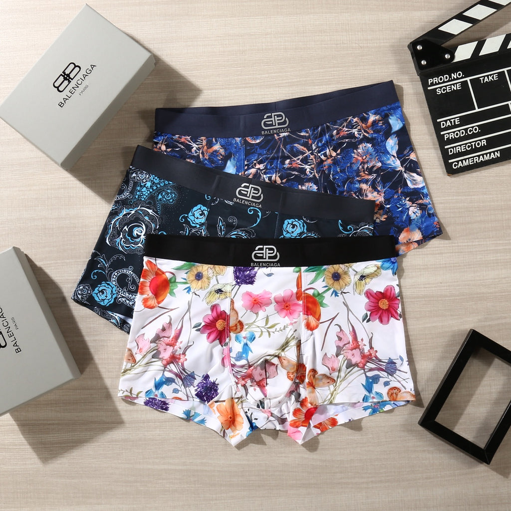 Balenciaga white floral print boxer briefs - view 3