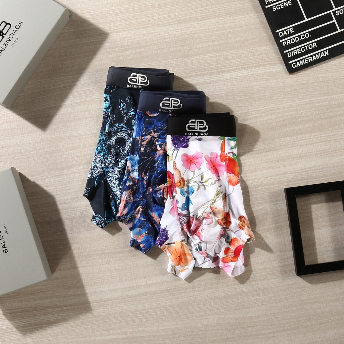 Balenciaga white floral print boxer briefs - view 5