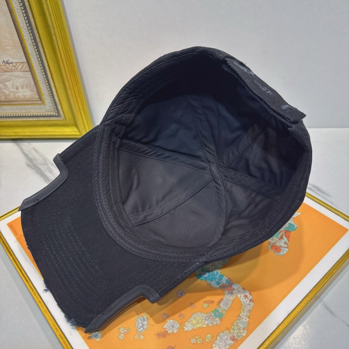 Balenciaga Baseball Cap - image 9