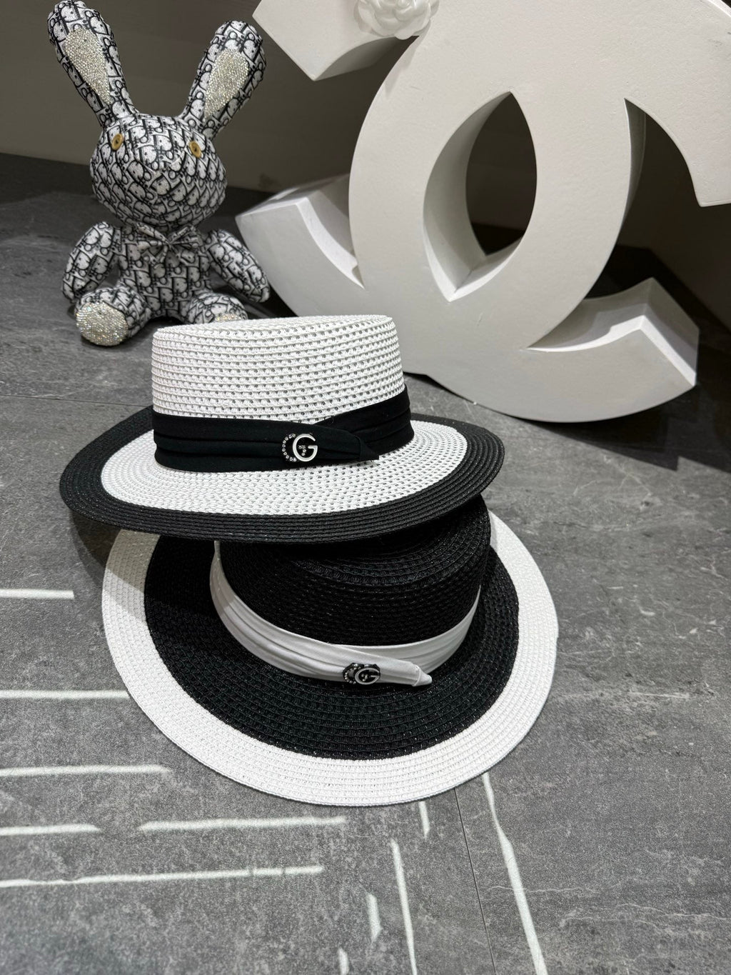 Gucci Woven Open Knit Hat - image 6